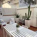 Apartment Terrace Retreat Sitges