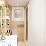 Terrace Retreat Apartment